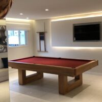 Mesa de bilhar e jantar New York – caçapa embutida – madeira natural