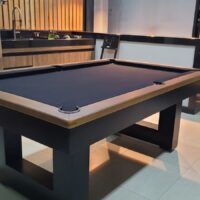 Mesa de bilhar e jantar New York – caçapa embutida – Laqueação personalizada