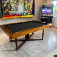 Mesa de bilhar e jantar Nexus, caçapas embutidas, pé em Peróba maciça